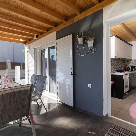 Sophia's House Toroni